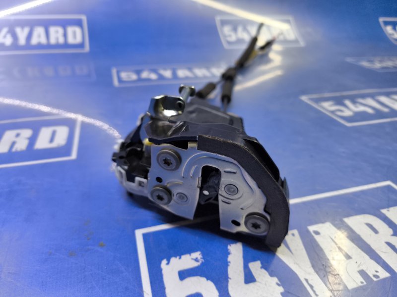 Замок двери задний левый Levorg 2022 VN5 CB18E