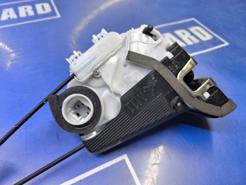 Замок двери задний левый Levorg 2022 VN5 CB18E