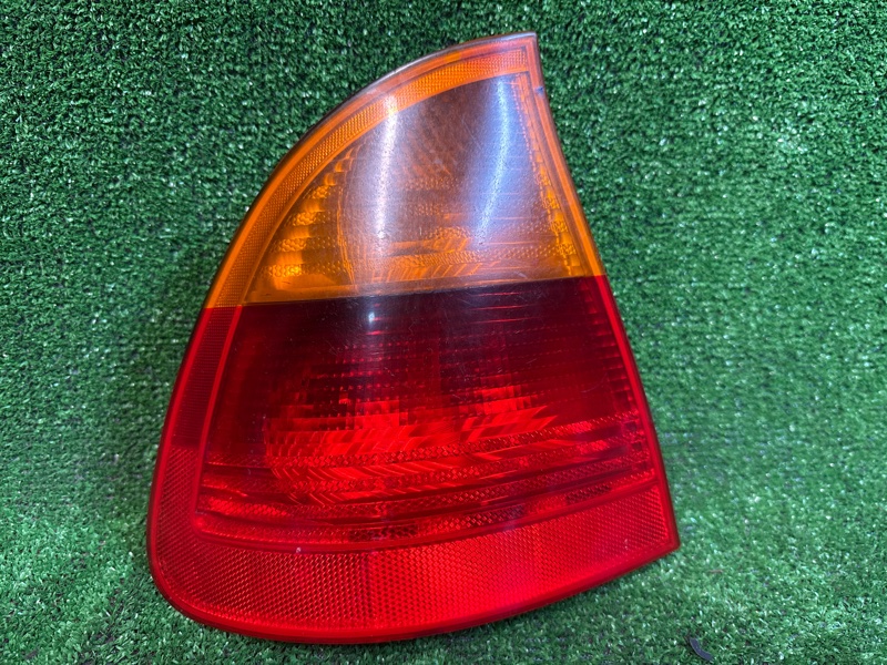 Фонарь задний левый BMW 3 E46 63218368757 контрактная