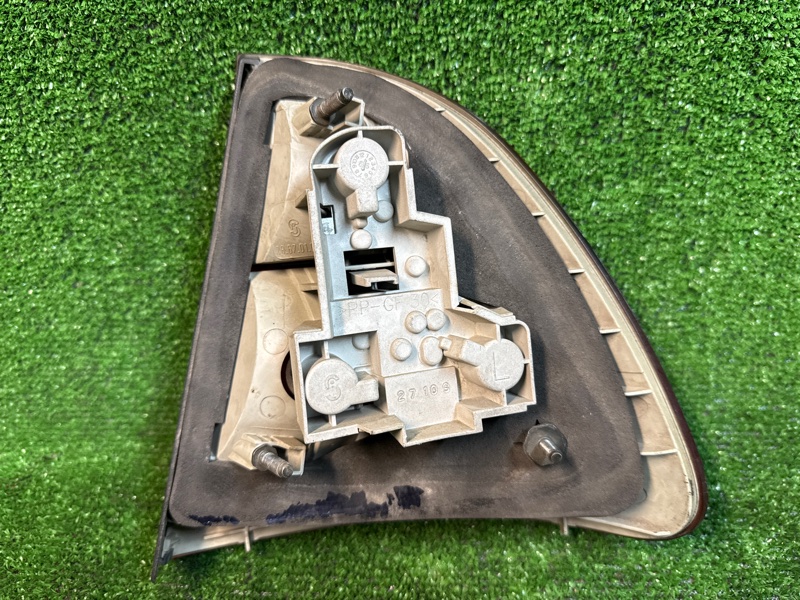 Фонарь задний левый 3 E46