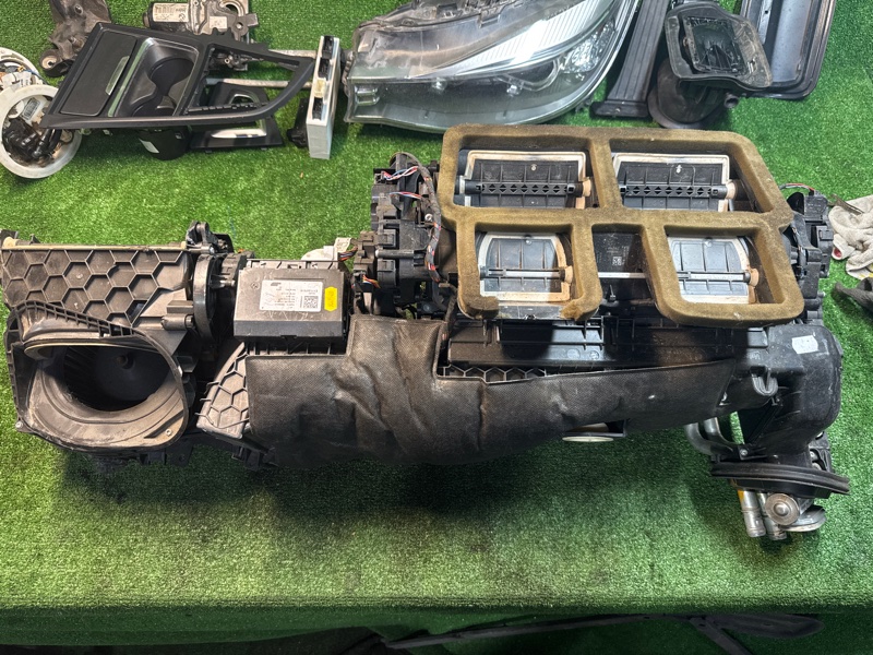 Печка салона BMW 3 GT 2014 F34 N47D20n 9325142 контрактная