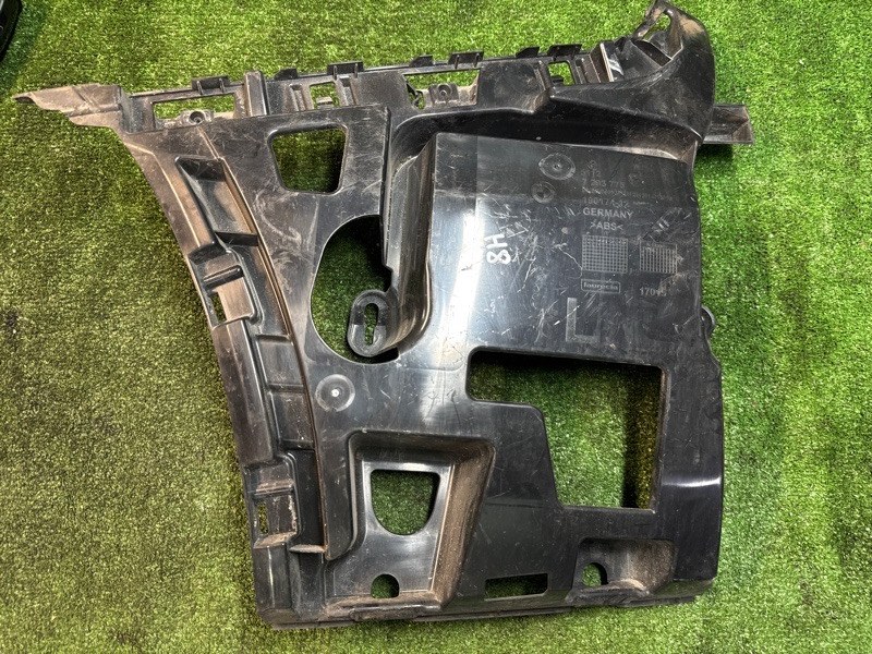 Крепление бампера заднее правое BMW 3 GT 2014 F34 N47D20n 51127293775 контрактная