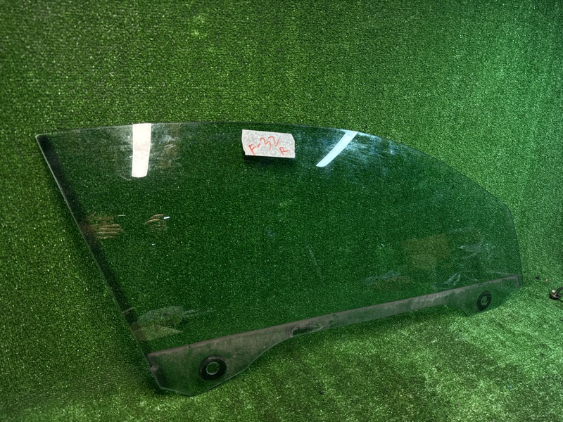 Стекло двери переднее правое BMW 420d F32 B47D20