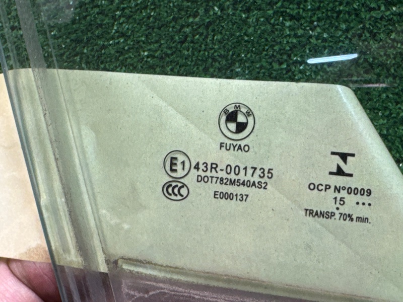 Стекло двери переднее правое BMW 335xd F30 N57D30B