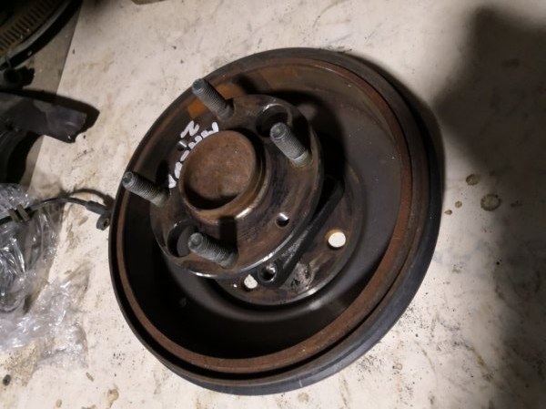 Ступица MAZDA 2 DY3W 2002 задняя (б/у)