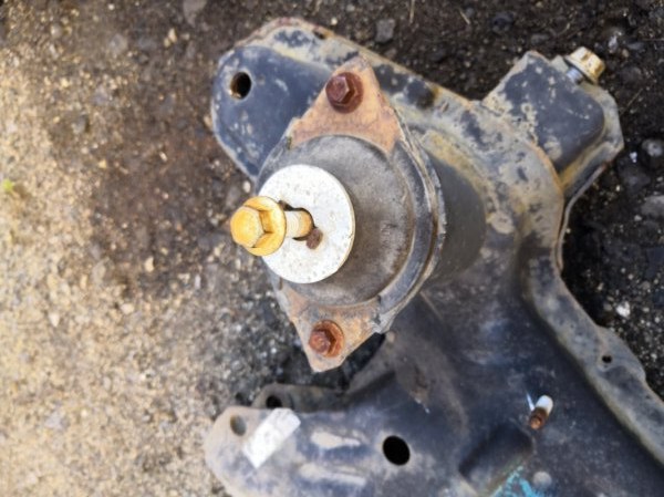 Подушка двигателя CHERY VERY A13 A13 2011 передняя (б/у)