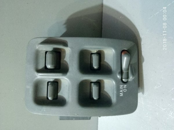 Блок управления стеклами HONDA CR-V RD 1995 передний (б/у)