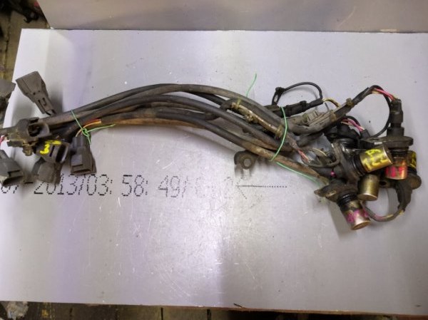 Датчик коленвала Toyota Corolla ZZE120 1ZZ FE 2000 (б/у)