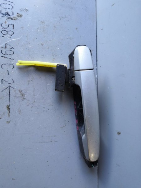 Ручка двери внешняя Toyota Corolla NZE121 2000 задняя левая (б/у)