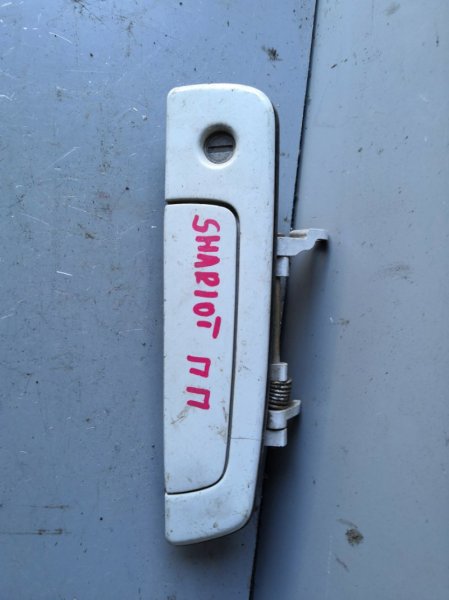 Ручка двери внешняя Mitsubishi Chariot Grandis N81W 1997 передняя правая (б/у)