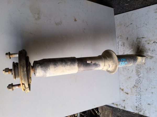Стойка подвески Toyota Land Cruiser Prado VZJ 95 1996 передняя (б/у)