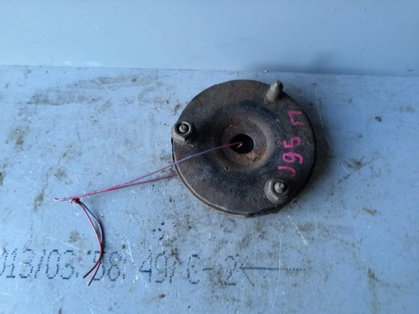 Опора стойки TOYOTA LAND CRUISER PRADO VZJ 95 1996 передняя (б/у)