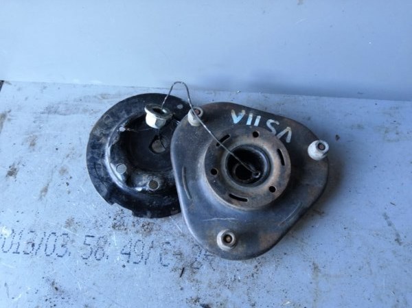 Опора стойки TOYOTA WILL VS ZZE127 2001 передняя (б/у)