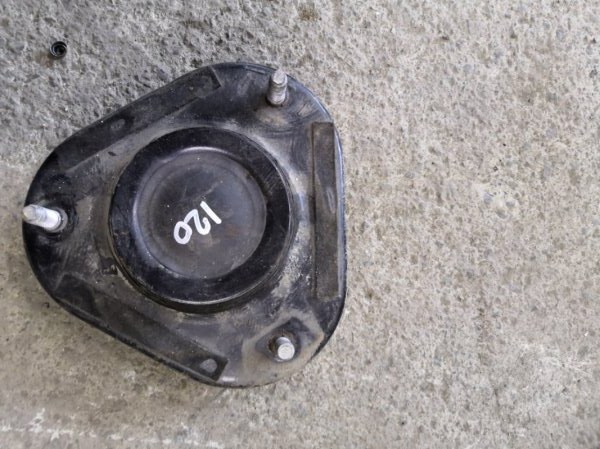 Опора стойки TOYOTA COROLLA E120 2000 передняя (б/у)