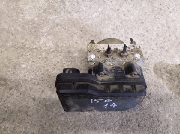 Блок abs TOYOTA COROLLA E150 4ZZ FE 2006 (б/у)