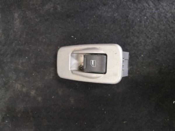 Кнопка стеклоподъемника CHERY FORA A21 A21 SQR481 2007 (б/у)