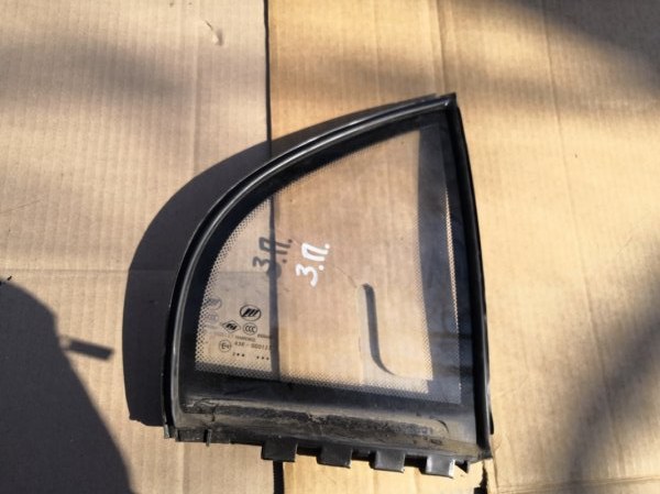 Форточка двери LIFAN SOLANO 620 2010 задняя правая (б/у)