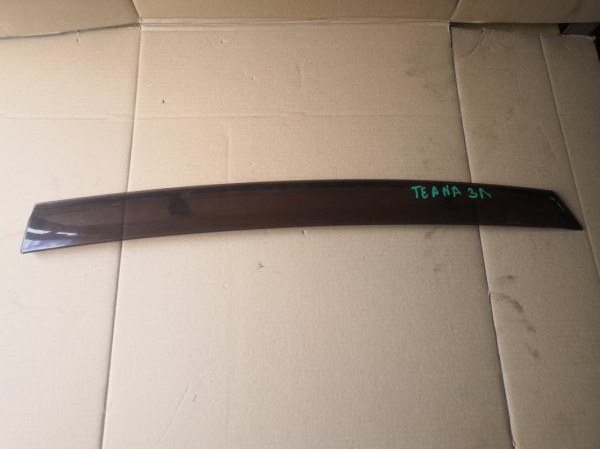 Ветровик NISSAN TEANA J31 2003 задний левый (б/у)