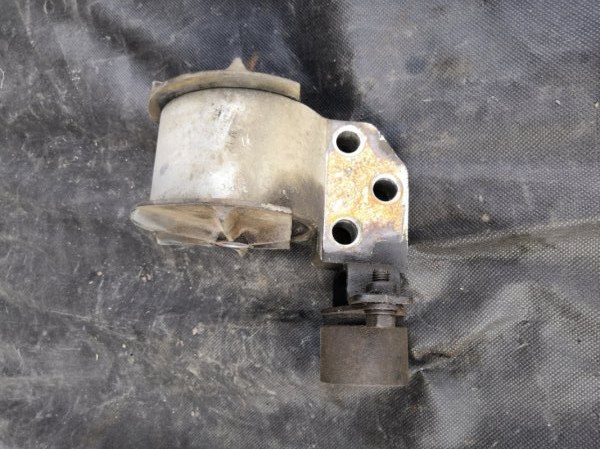 Подушка двигателя HYUNDAI ACCENT LC G4EC 1999 передняя правая (б/у)