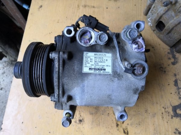 Компрессор кондиционера Mitsubishi Lancer 9 Classic CS2A 4G18 2003 (б/у)