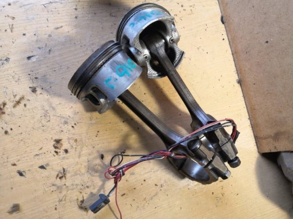 Поршень HONDA HR-V GH D16A 1999 (б/у)