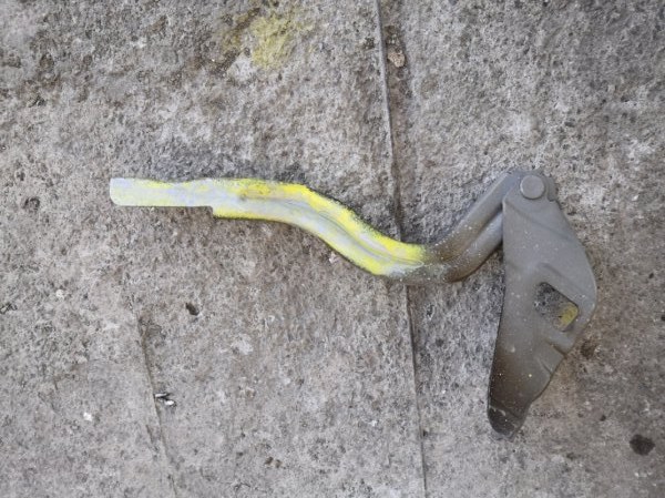 Петля капота HYUNDAI SOLARIS RB G4FC 2011 передняя левая (б/у)