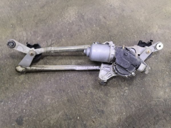 Трапеция дворника TOYOTA COROLLA E150 1ZR-FE 2006 передняя (б/у)
