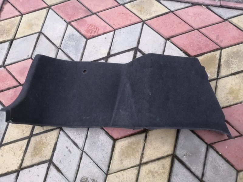 Обшивка багажника TOYOTA CALDINA T190 1991 задняя левая (б/у)