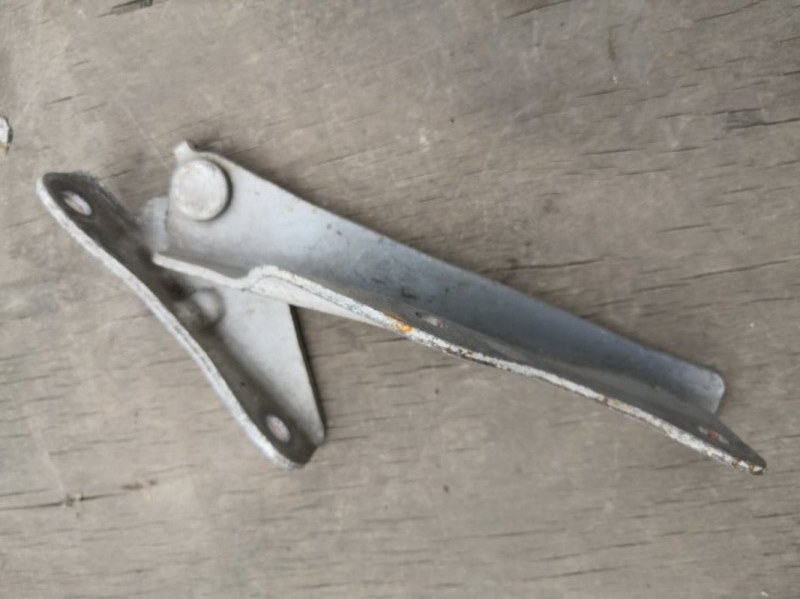 Петля капота SUBARU LEGACY BH 1997 передняя левая (б/у)