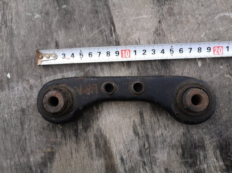 Тяга подвески HONDA DOMANI DB6 1995 задняя (б/у)