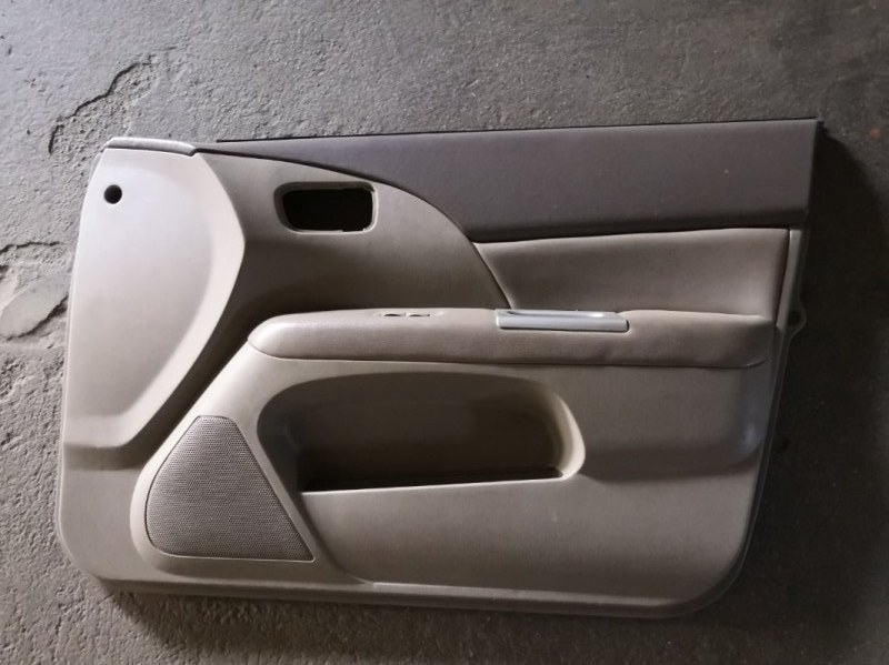 Обшивка двери CHERY FORA A21 A21 SQR484 2006 передняя правая (б/у)