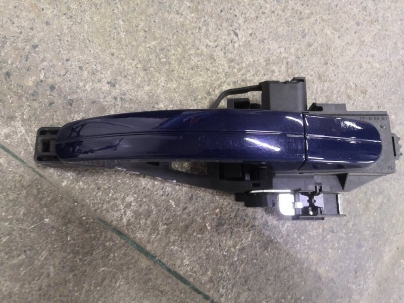 Ручка двери FORD FOCUS 3 CB8 2010 передняя правая (б/у)