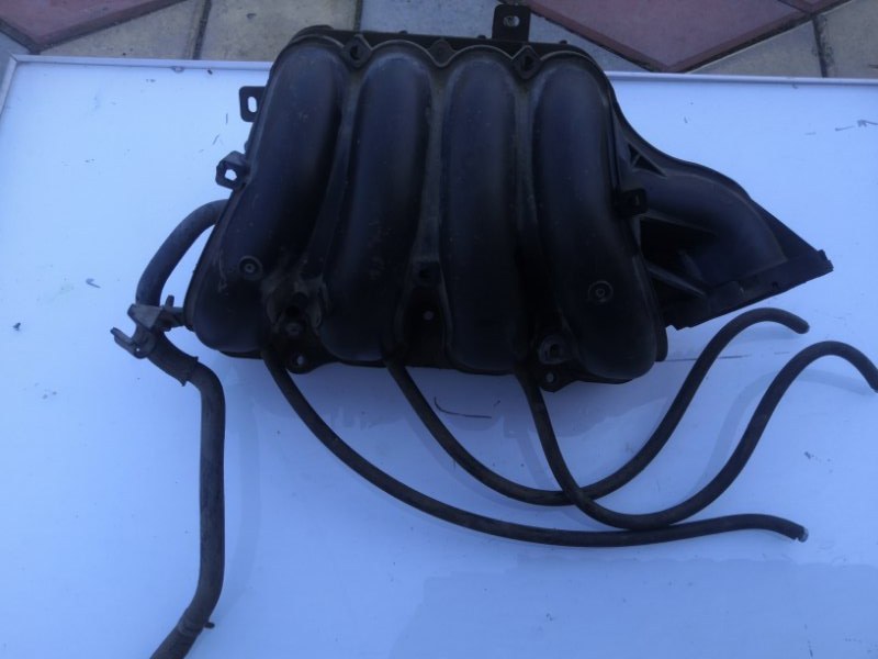 Коллектор впускной TOYOTA ESTIMA XR30 2AZ-FE 2000 (б/у)