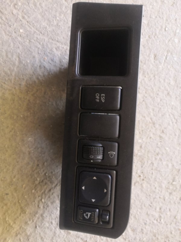 Кнопки прочие Nissan Note E11 HR16 2005 (б/у)
