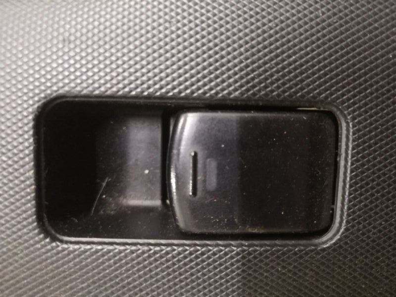 Кнопка стеклоподъемника NISSAN NOTE E11 HR16 2005 передняя (б/у)