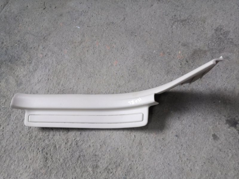 Накладка на порог TOYOTA COROLLA E120 1NZ-FE 2000 задняя левая (б/у)