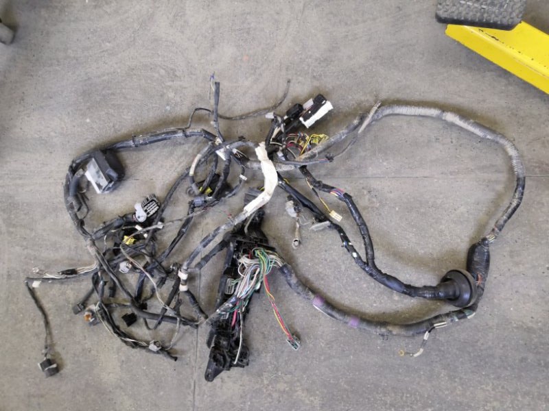 Проводка подкапотная TOYOTA COROLLA E120 1NZ-FE 2000 (б/у)
