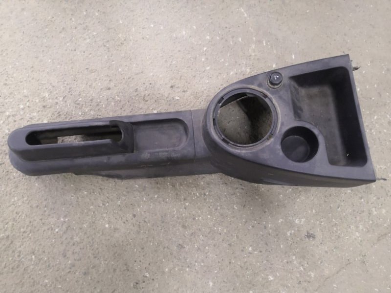 Подлокотник FORD FUSION CBK 2002 (б/у)