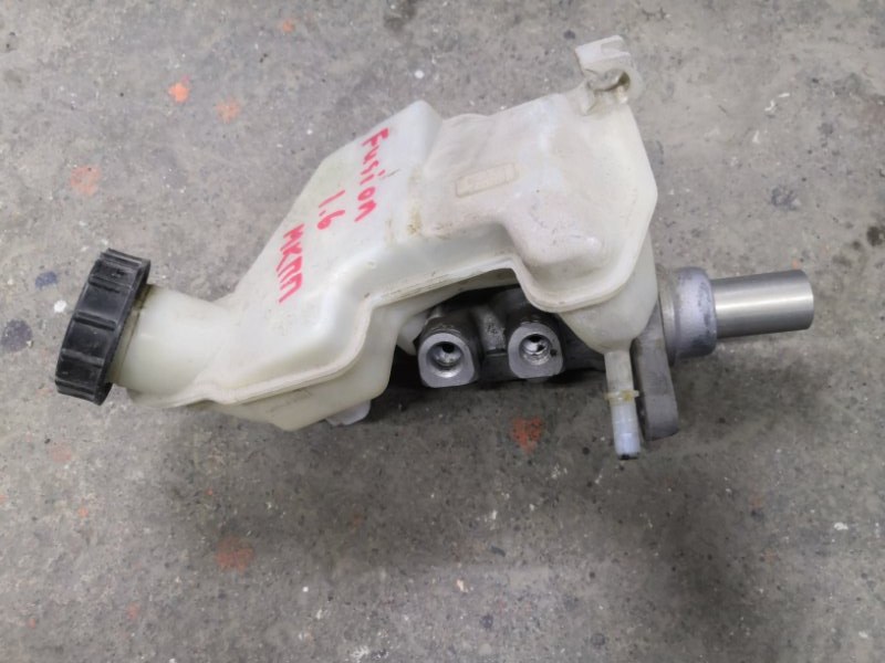 Главный тормозной цилиндр FORD FUSION CBK FYJA 2002 (б/у)