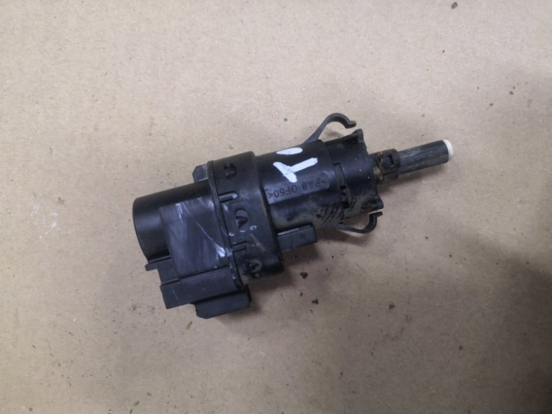 Датчик тормоза FORD FUSION CBK FYJA 2002 (б/у)