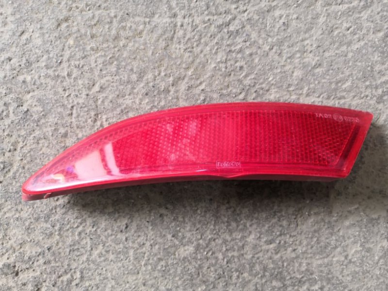 Катафот бампера FORD FOCUS 3 CB8 PNDA 2010 задний левый (б/у)