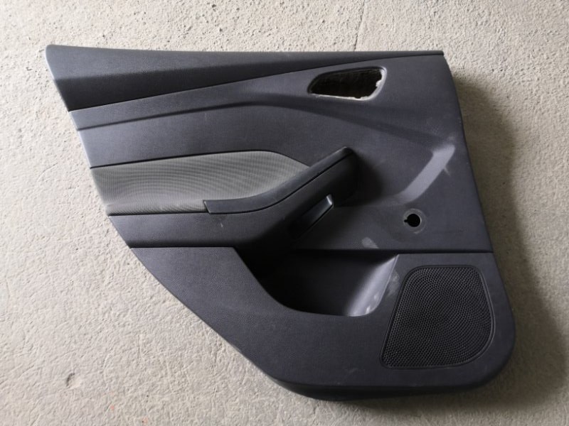 Обшивка двери FORD FOCUS 3 CB8 PNDA 2010 задняя левая (б/у)