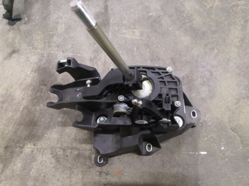 Кулиса мкпп FORD FOCUS 3 CB8 PNDA 2010 (б/у)