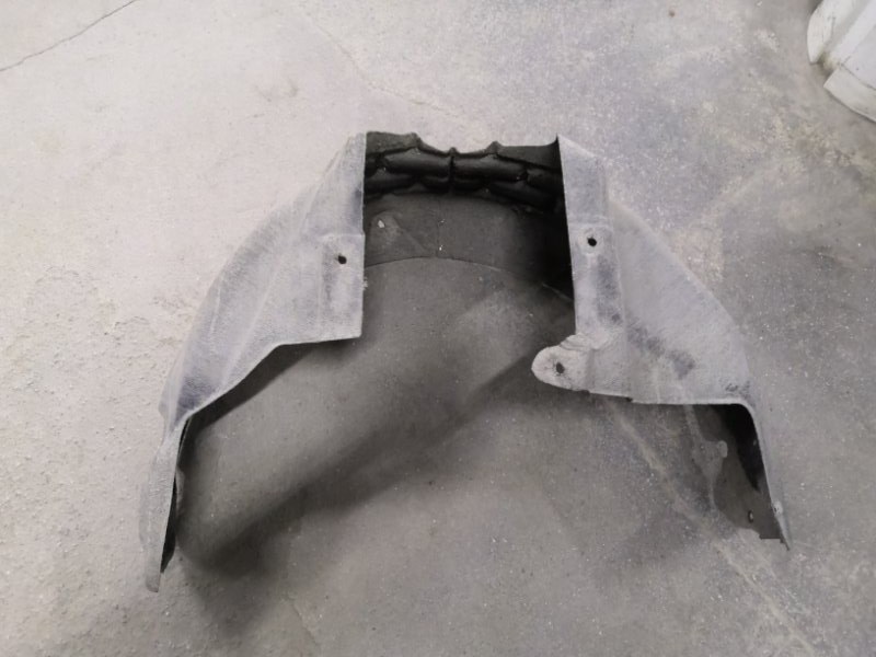 Подкрылок FORD FOCUS 3 CB8 PNDA 2010 задний правый (б/у)
