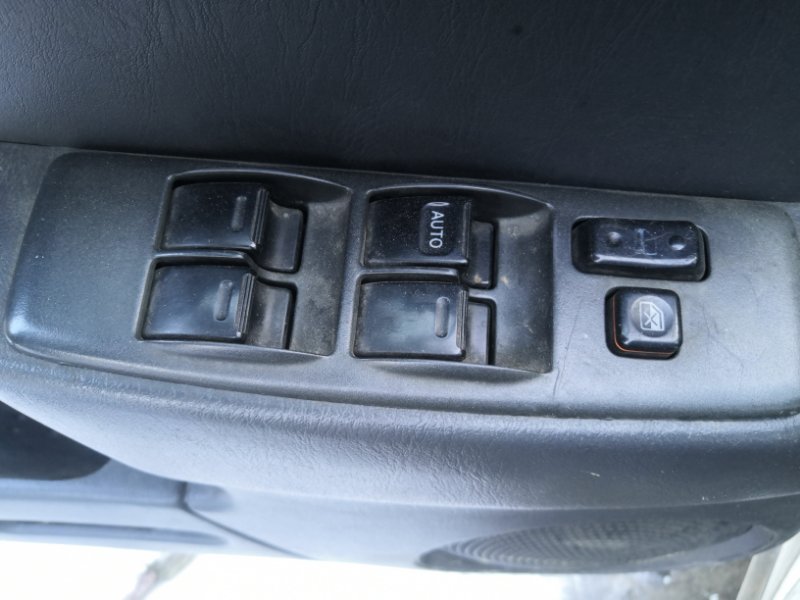 Блок управления стеклами Toyota Rav4 XA10 3S-FE 1994 передний левый (б/у)