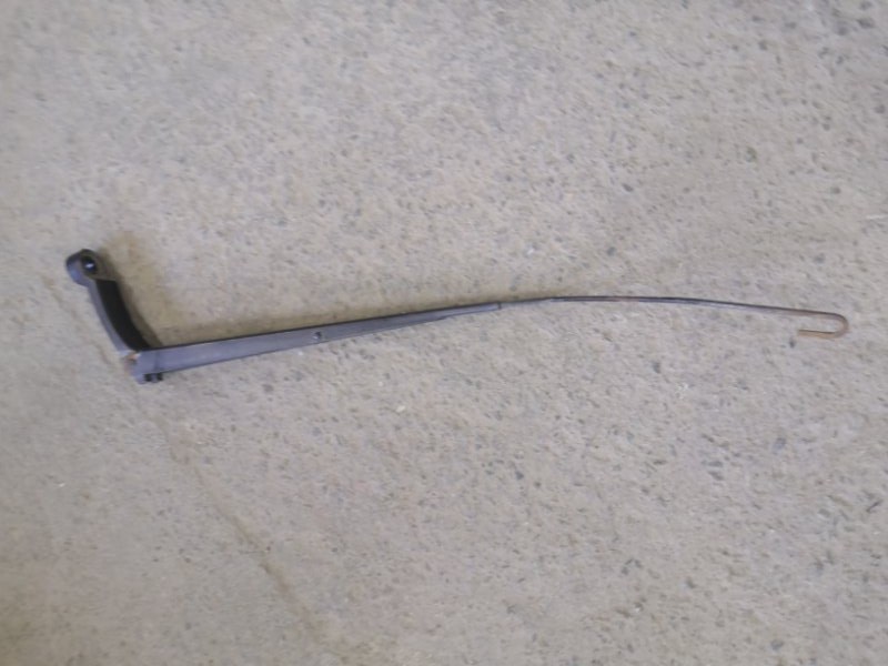 Держатель дворника CHEVROLET AVEO T250 B12D1 2006 передний правый (б/у)