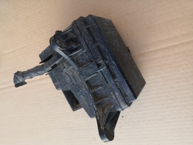 Блок предохранителей TOYOTA RAV4 XA10 3S FE 1995 (б/у)