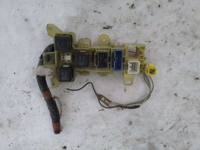 Блок предохранителей TOYOTA RAV4 XA10 3S-FE 1994 (б/у)