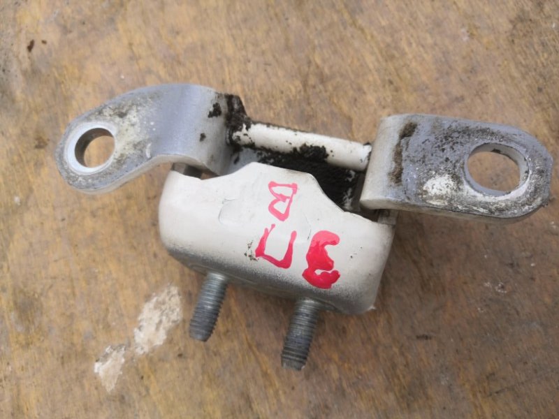 Петля двери TOYOTA RAV4 XA10 3S-FE 1994 задняя правая (б/у)