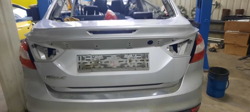 Крышка багажника Ford Focus 3 MK3 2011 задняя (б/у)